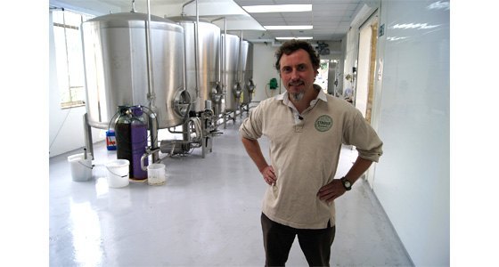 Greg-Pilley-in-the-Stroud-Brewery