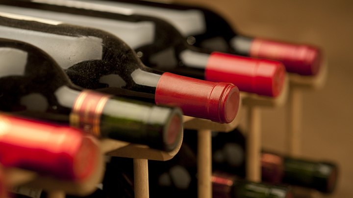 how to store red wine