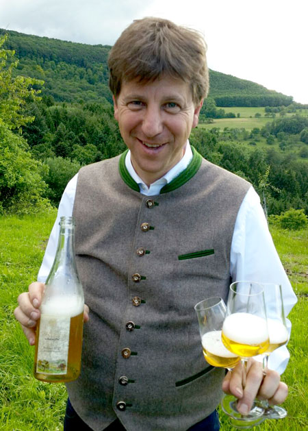 Jorg with glasses of Pri Secco