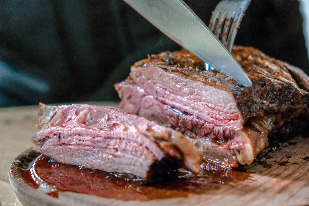 wine and beef pairings - roast beef