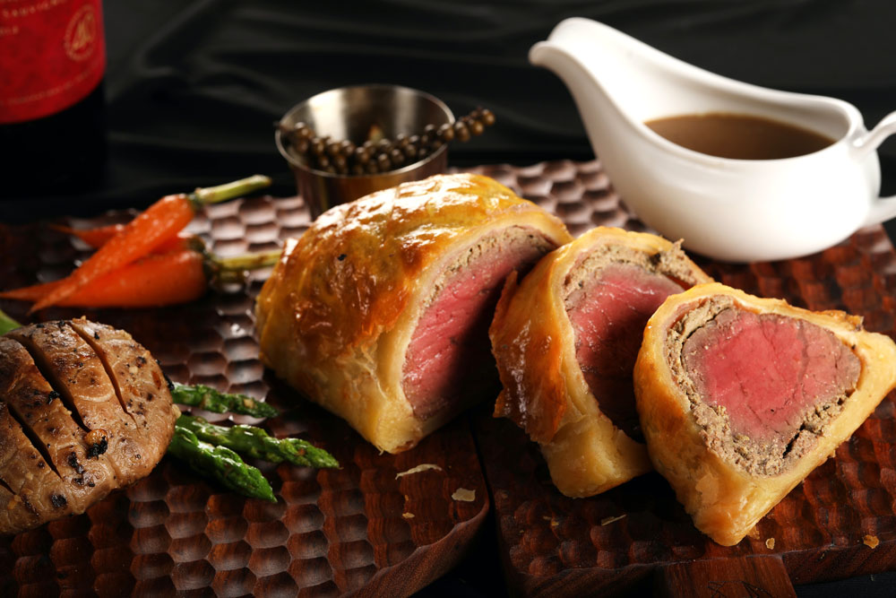 wine and beef pairings - beef wellington