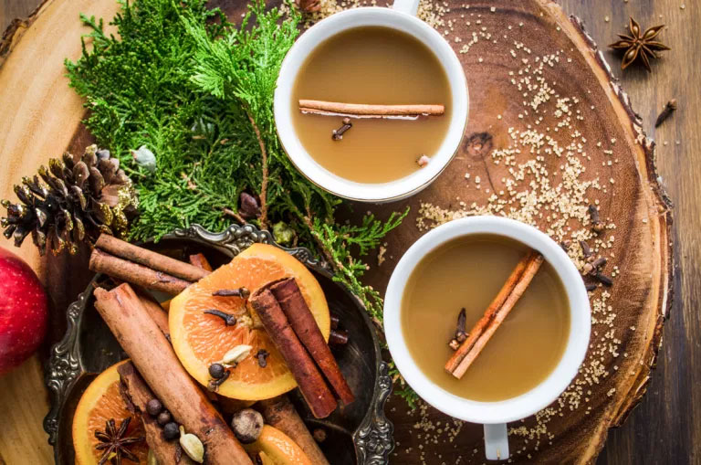 Wassail mulled cider